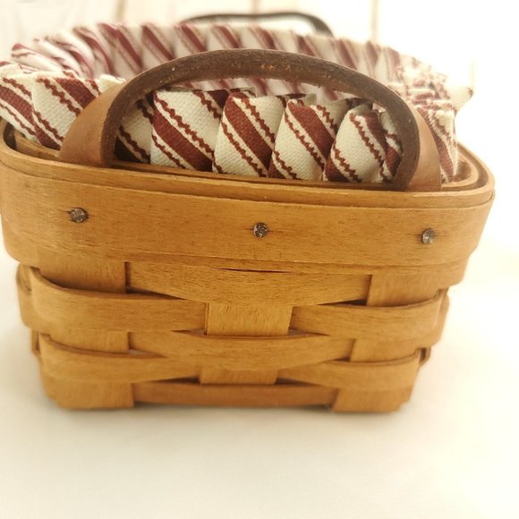 Longaberger Brown Leather Double Handle And Liner Handwoven Picnic Basket - Picture 2 of 13